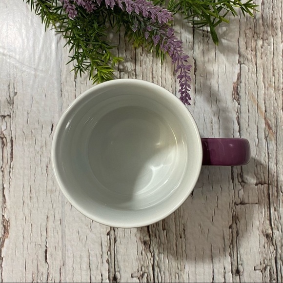 DISNEY | Minnie Mouse Bow Signature on Back Mug 🎀 - Picture 3 of 4